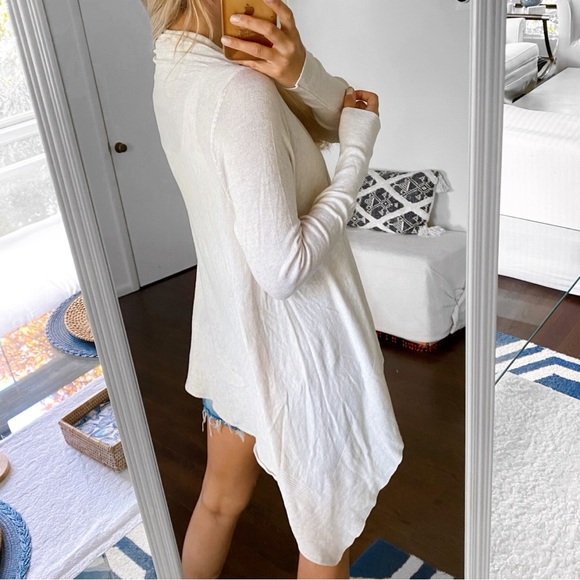 🐚 UP2FASHION OATMEAL IVORY ASYMMETRICAL CARDIGAN SWEATER! - Picture 5 of 10